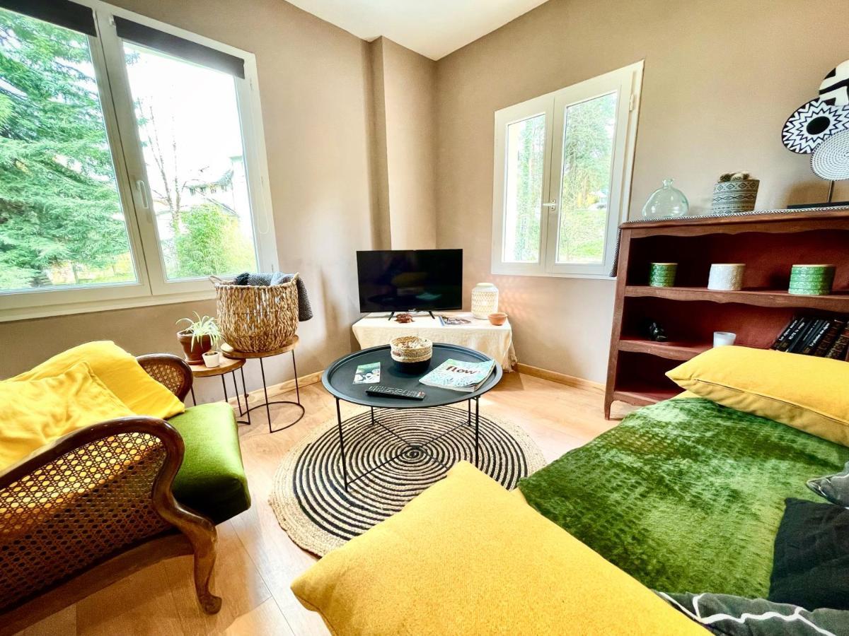 Le Tivoli Apartment Bagneres-de-Bigorre Bagian luar foto