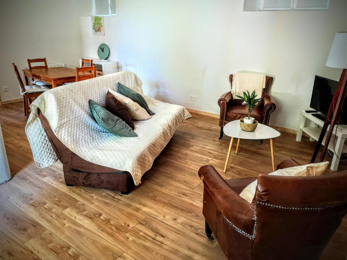 Le Tivoli Apartment Bagneres-de-Bigorre Bagian luar foto